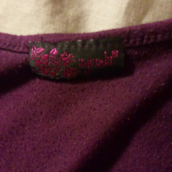 Shirt - Picture 3 of 4